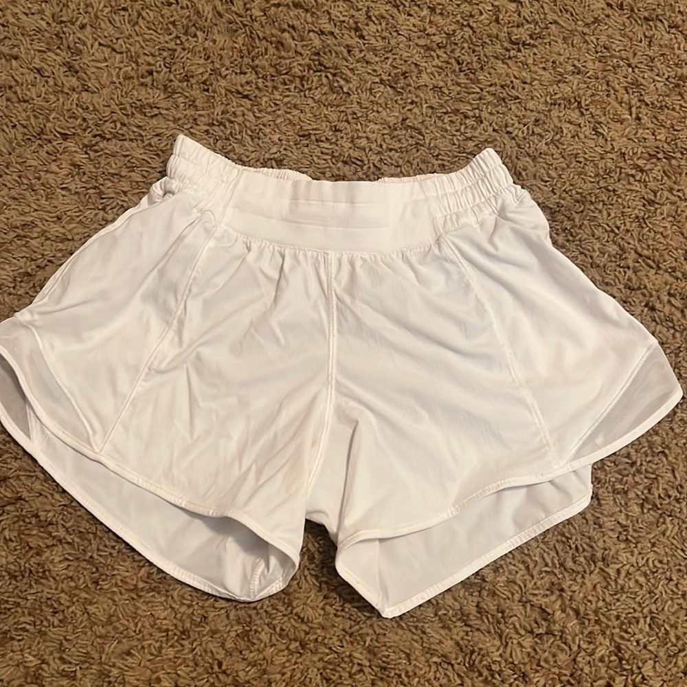 white lululemon hotty hots